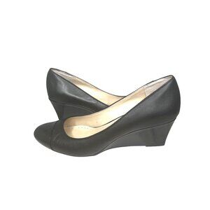 Adrienne Vittadini Manassas Black Leather Wedge Heels Womens Shoes Size 9